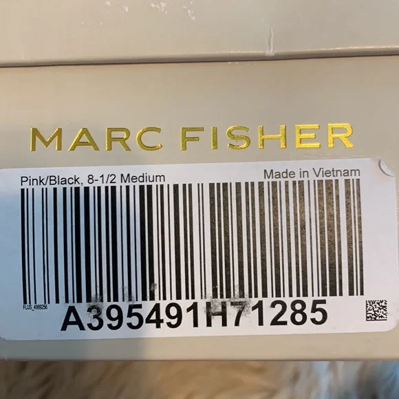 Marc Fisher Lilac Purple Snake Skin Kitten Heels - Picture 2 of 2